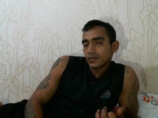 Lyam Lovers webcam model stream image