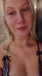 the_red_rose3 webcam model stream image