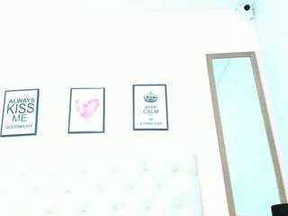 leylaroberth webcam model stream image