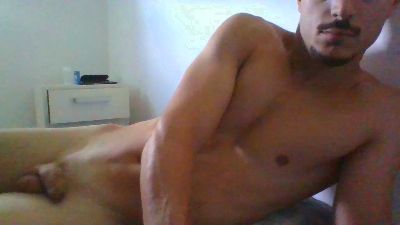 OliverShy webcam model stream image