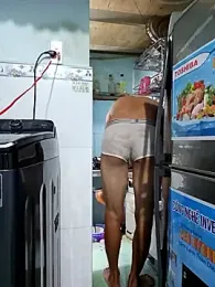 huykkk99 webcam model stream image