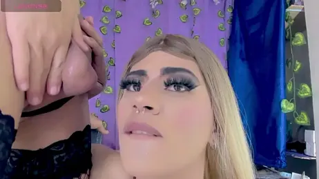 Roxy_and_alexa webcam model stream image