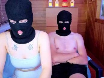 Double-Trouble webcam model stream image
