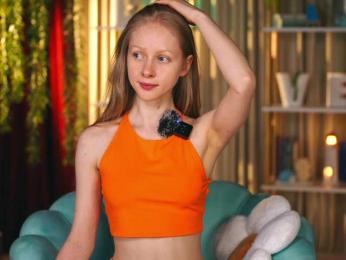 MiaVebes webcam model stream image