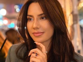 AlexiaNova webcam livejasmin model stream image