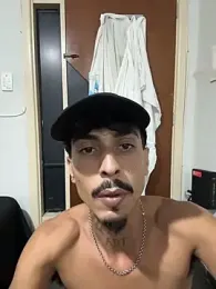 Magriim027 webcam model stream image