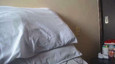 Karolcandy webcam model stream image