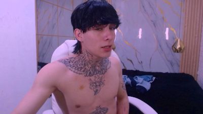 Iantwink18 webcam model stream image