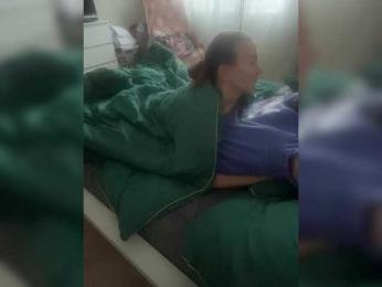 YuGoVi webcam bongacams model stream image