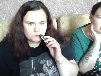 HollyXEva webcam bongacams model stream image