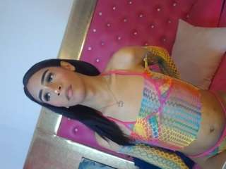 catalinaa-rosse webcam camsoda model stream image