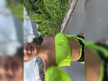 Tvoyasamka77 webcam model stream image