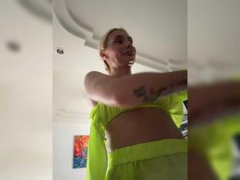 Tvoyasamka77 webcam model stream image