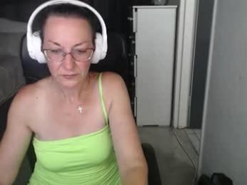 boeslaboes webcam chaturbate model stream image