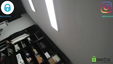 latinoo23bom webcam model stream image