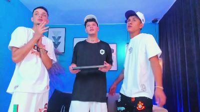 KINGOFHEAVENS_ webcam model stream image