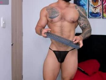 college_muscle_ass webcam model stream image