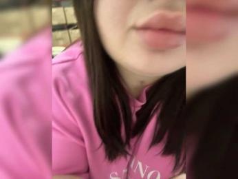 Swettypussy69 webcam model stream image