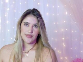 Kylie Janee webcam model stream image