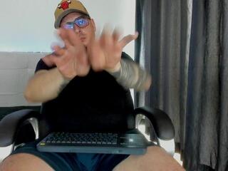 Teylor Creed webcam model stream image