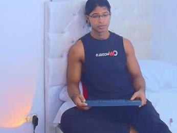 cassian_gold webcam chaturbate model stream image
