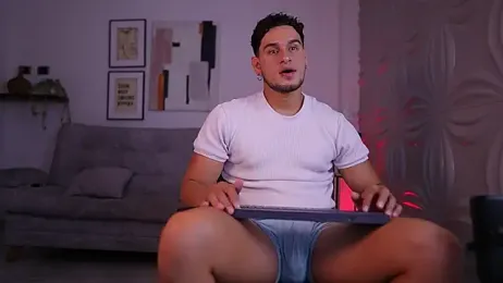 DaviesBrown webcam model stream image