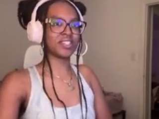 itstaylorofficial webcam model stream image