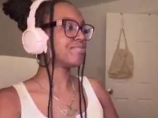 itstaylorofficial webcam model stream image