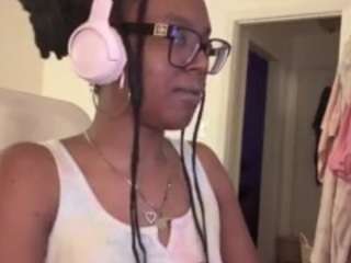 itstaylorofficial webcam model stream image