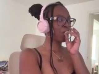 itstaylorofficial webcam model stream image