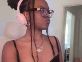 itstaylorofficial webcam camsoda model stream image
