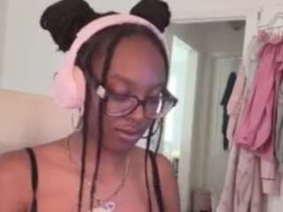 itstaylorofficial webcam model stream image