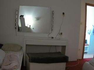 voyeurcam-julmodels-living-6 webcam model stream image