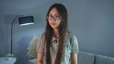 IselaGuzewicz webcam model stream image