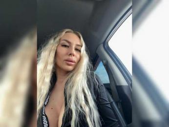 -Estonia- webcam bongacams model stream image