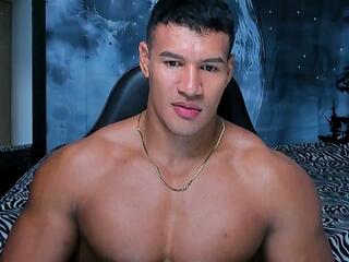 Cris Cruz webcam flirt4free model stream image