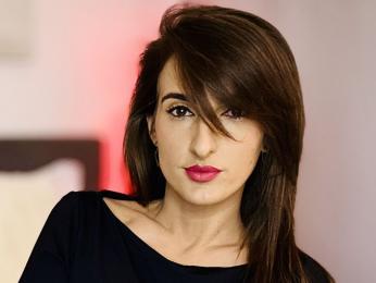 LauraRiccoo webcam model stream image