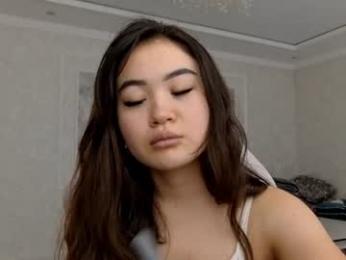 loumollura webcam chaturbate model stream image