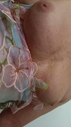 Mono2023 webcam cam4 model stream image