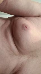 Mono2023 webcam cam4 model stream image