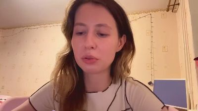 AlmaHesson webcam model stream image