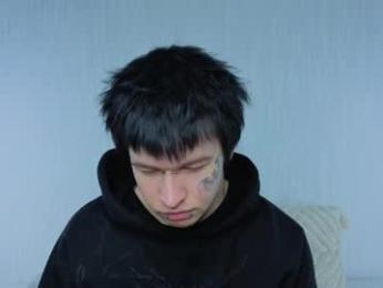 _lilyosh1_ webcam model stream image