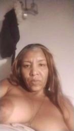 Sureyalove webcam model stream image