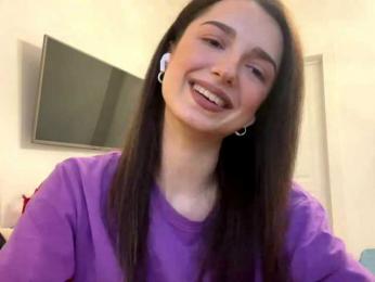 AmilyGlamour webcam model stream image
