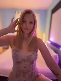 AnastasiaAniess webcam model stream image