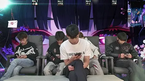 XHR001 webcam model stream image