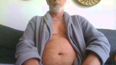 Marc33000 webcam model stream image