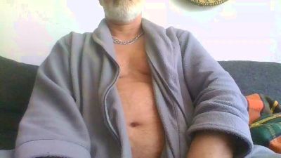 Marc33000 webcam model stream image