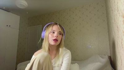 CarlottaMilano webcam model stream image