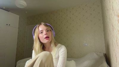 CarlottaMilano webcam model stream image